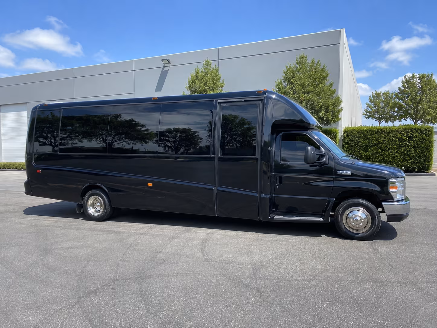 hit every photo stop in your pomona party bus before the dance
