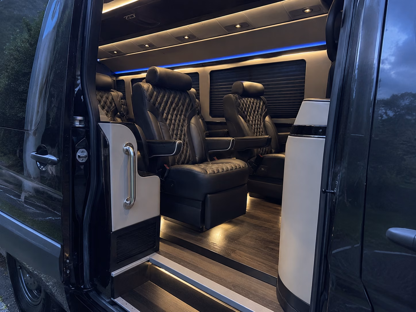 Pomona Corporate Event Transportation
